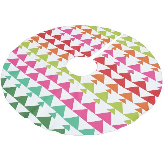 Modern Christmas Tree Triangle Muster Green Pink Polyester Weihnachtsbaumdecke (Schrägansicht)