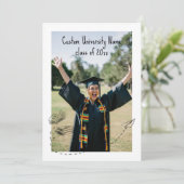 Modern Class of 2026 Graduation Invitation Einladung (Stehend Vorderseite)