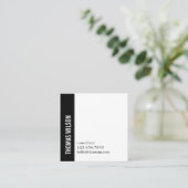 Modern Clean Bold Black White Consultant QR code Quadratische Visitenkarte (Stehend Vorderseite)