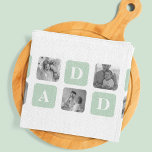 Modern Collage Foto Mint & Happy VathersDay-Gesche Geschirrtuch<br><div class="desc">Was ein fröhliches Vatertagsgeschenk angeht, könnte eine moderne Collage Foto Minze eine großartige Option sein, wenn Ihr Vater gerne fotografiert oder ein besonderes Kunstinteresse hat. Sie könnten eine Auswahl von Fotos auswählen, die ihm wichtig sind, wie Familienportraits oder Bilder von denkwürdigen Reisen, und sie so ordnen, dass sie eine Geschichte...</div>