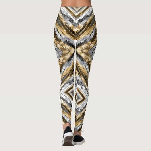 Modern, cool, chic, silver and gold stripe pattern leggings (Rückseite)