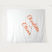 Modern Coral Orange Couple Names Wedding Backdrop Wandteppich (Vorderseite (Horizontal))
