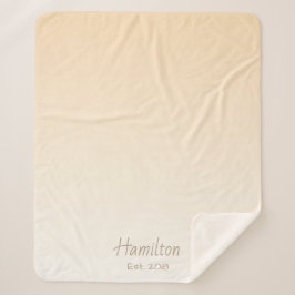 Modern Creme Gradient & Familienname Sherpadecke