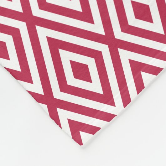 Modern Crimson Red Geometric Diamond Pattern Fleecedecke (Ecke)