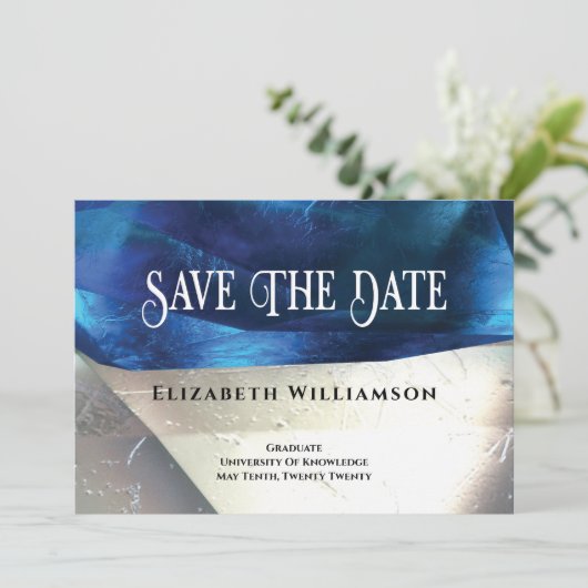 Modern Crystal Gemstones Blauer weißer Abschluss Save The Date (Stehend Vorderseite)