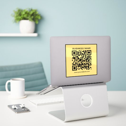 Modern Custom Business Name Url QR Code Template Aufkleber (Laptop auf Schreibtisch)