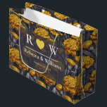 Modern Custom Carnation Charm Summer Wedding Große Geschenktüte<br><div class="desc">This floral patterned wedding product expresses enduring romance,  capturing floral elegance through every artistic detail.…... ... ... ... ... ... ... ... ..nature ,  Bride ,  classic ,  Groom ,  retro wedding  ,  Garden Wedding ,  modern wedding  ,  City Wedding ,  Beach Wedding ,  floral wedding</div>