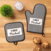 Modern Custom Personalized Chef Black Striped Ofenhandschuh & Topflappen-Set (Oben Unten)