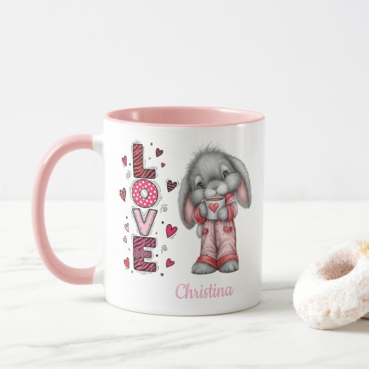 Modern Cute Love Bunny Valentines Day Name Tasse (Mit Donut)