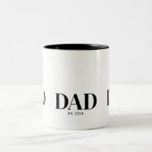 Modern Dad Established Mug Zweifarbige Tasse (Mittel)