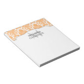 Modern Damask Orange Personalisiert Notizblock (angewinkelt)