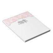 Modern Damask Pink Personalisiert Notizblock (angewinkelt)