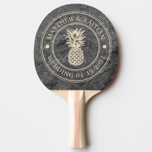 Modern Dark Granite Pineapple Wedding Crest & Name Tischtennis Schläger (Vorderseite)