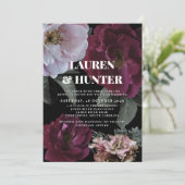 Modern Dark Moody Burgundy Pink Floral Wedding Inv Einladung (Stehend Vorderseite)