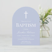 Modern Dusty Blue Arch Christening Baptism Einladung (Stehend Vorderseite)