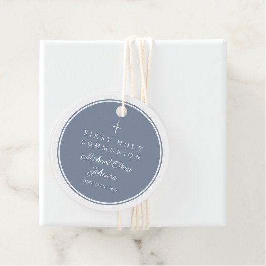 Modern Dusty Blue Boy First Communion Geschenkanhänger (Beispiel)
