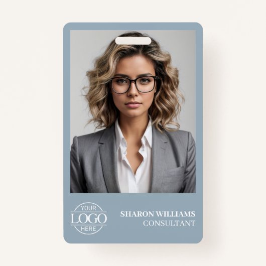 Modern Dusty Blue Employee Photo Company Logo Ausweis (Vorderseite)