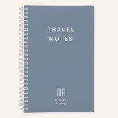 Modern Dusty Blue Monogram Travel Notizblock (Vorderseite)