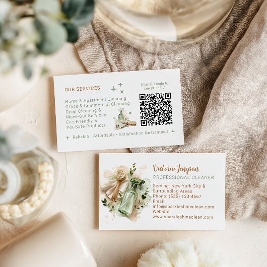 Modern Eco Cleaner Housekeeping QR Code Minimal Visitenkarte