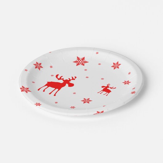 Modern einfache Rote Moose Schneeflocken Pappteller (Schrägansicht)