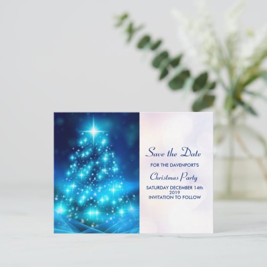Modern Electric Blue Christmas Tree Save the Date Postkarte (Stehend Vorderseite)