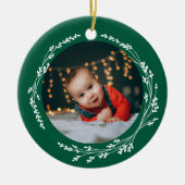 Modern Elegant Baby First Christmas Green Keramik Ornament (Vorne)