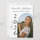 Modern Elegant Black Bow Arch Photo Graduation Einladung (Vorderseite)