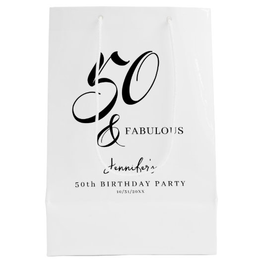 Modern Elegant Black White Fifty Fabulous Birthday Mittlere Geschenktüte (Rückseite)