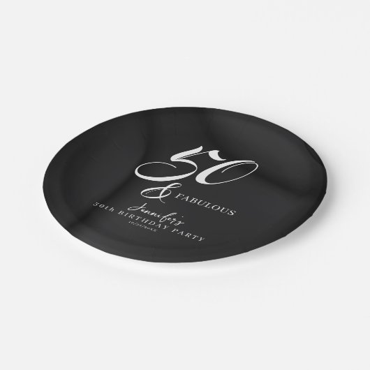 Modern Elegant Black White Fifty Fabulous Birthday Pappteller (Schrägansicht)