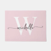 Modern Elegant Blush Pink Monogram Name Script Fußmatte (Vorderseite)