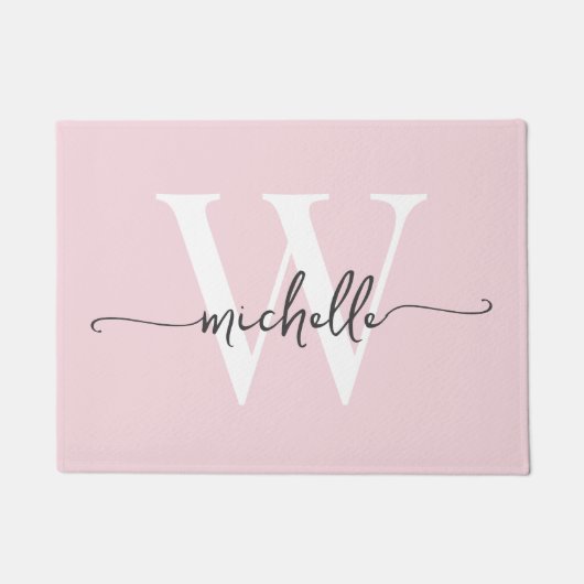 Modern Elegant Blush Pink Monogram Name Script Fußmatte (Vorderseite)