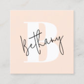 Modern Elegant Blush Pink Monogram Quadratische Visitenkarte (Vorderseite)