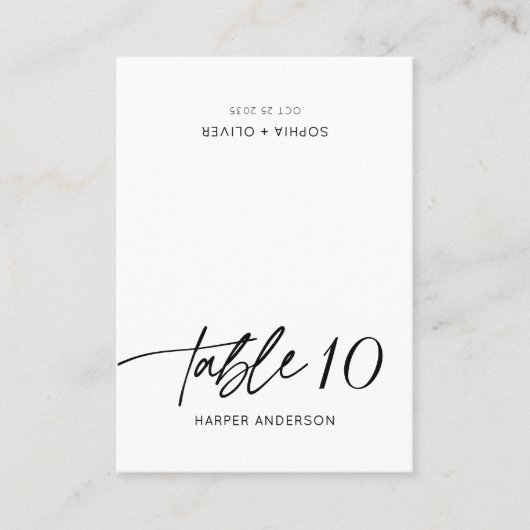 Modern Elegant Calligraphy Script Wedding Guest Platzkarte (Vorderseite)