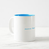 Modern Elegant Plain Simple Professional Name Zweifarbige Tasse (Vorderseite Links)