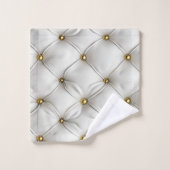 Modern Elegant White Leather Tufted Gold Badhandtuch Set (Waschlappen)
