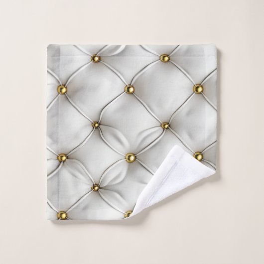 Modern Elegant White Leather Tufted Gold Badhandtuch Set (Waschlappen)