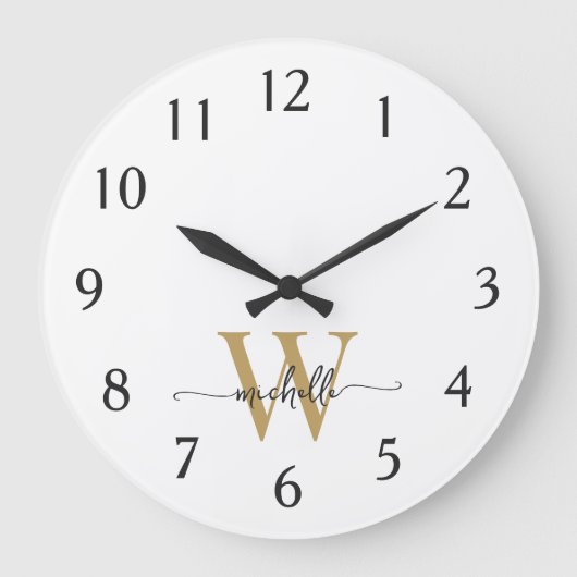 Modern Elegante White Gold Monogram Name Script Große Wanduhr (Vorderseite)