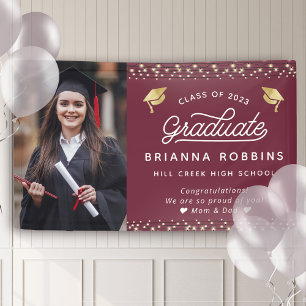 Modern Elegantes Script Gold Abschluss Foto Maroon Banner