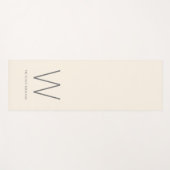 Modern Elfenbeingrau minimalistischer Monogramm-Na Yogamatte (Vorderseite (Horizontal))