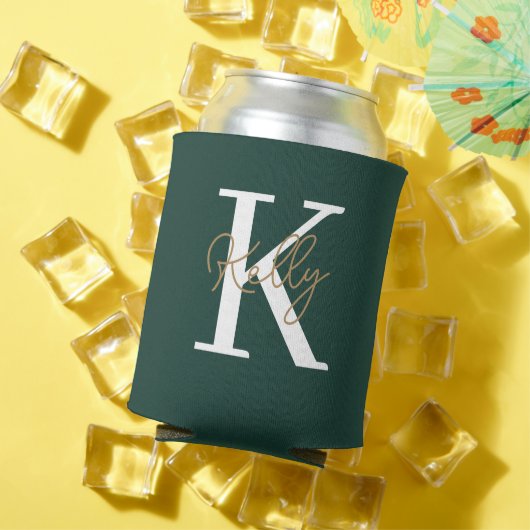 Modern Emerald Green Monogram Script Dosenkühler (In Situ Sommer)