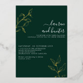 Modern Emerald Green Script Botanical Wedding Gold Folieneinladung (Vorderseite)