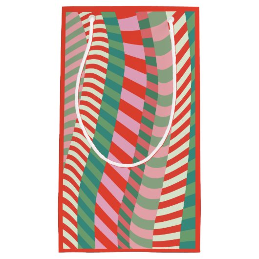Modern farbenfrohe rote rosa geometrische Streifen Kleine Geschenktüte (Vorderseite)