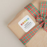 Modern farbige Schneeflocken Weihnachten Quadratischer Aufkleber<br><div class="desc">Einfache Weihnachts-Weihnachtsaufkleber mit einer Reihe von bunten Weihnachtsschneeflocken. Minimalistische Typografie. Sauberes einfaches Design. Alle Textbereiche sind personalisierbar. Kontaktieren Sie uns für Hilfe bei der Personalisierung oder Anpassung an Ihre individuellen Wünsche. Gute Ferien!</div>