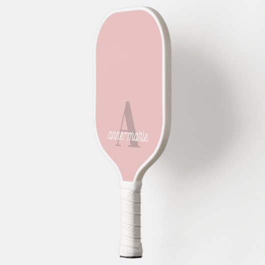 Modern Feminine Pastel Pink Monogram Individuelle Pickleball Schläger (Links)