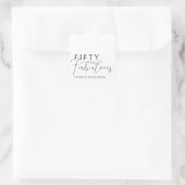 Modern Fifty and Fabulous Script 50th Birthday Quadratischer Aufkleber (Tasche)