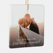 Modern First Christmas Married Wedding Photo Keramikornament (Rechts)