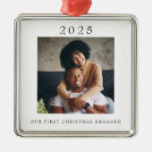 Modern First Christmas Verlobt Foto Ornament Aus Metall (Vorne)