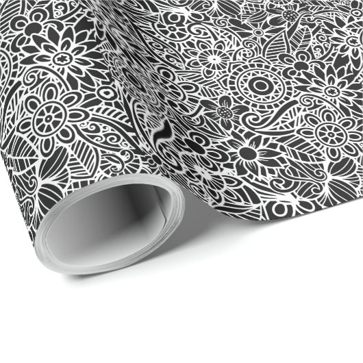 Modern Floral Black White Wrapping Paper Geschenkpapier (Rolleneckpunkt)
