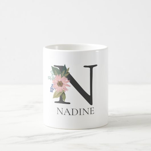 Modern Floral Customizable Monogrammed Letter N Kaffeetasse (Mittel)