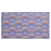 Modern Floral Pattern in Blue and Tan Kissenbezug (Vorderseite)
